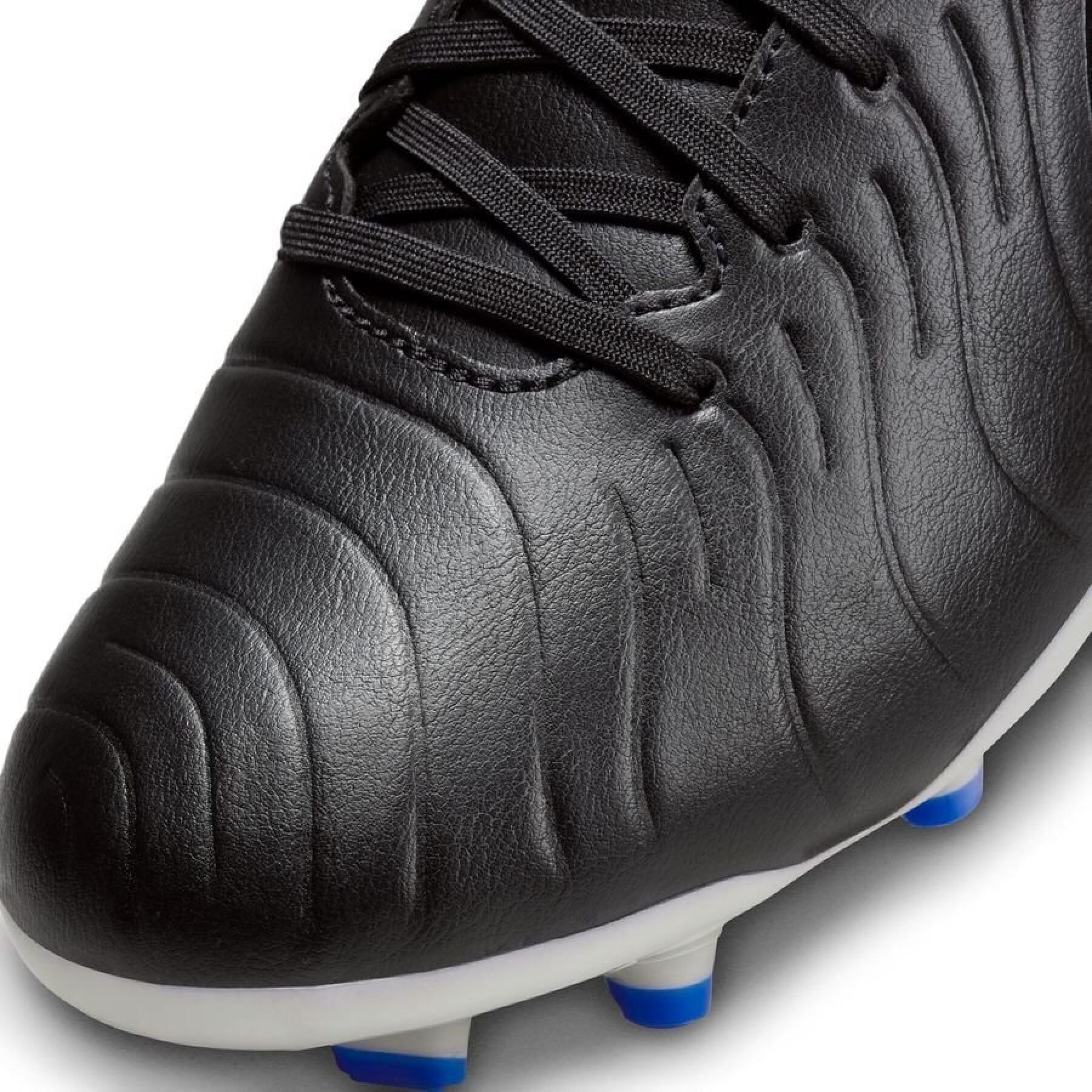 Soccer shoes Nike Tiempo Legend 10 Club MG