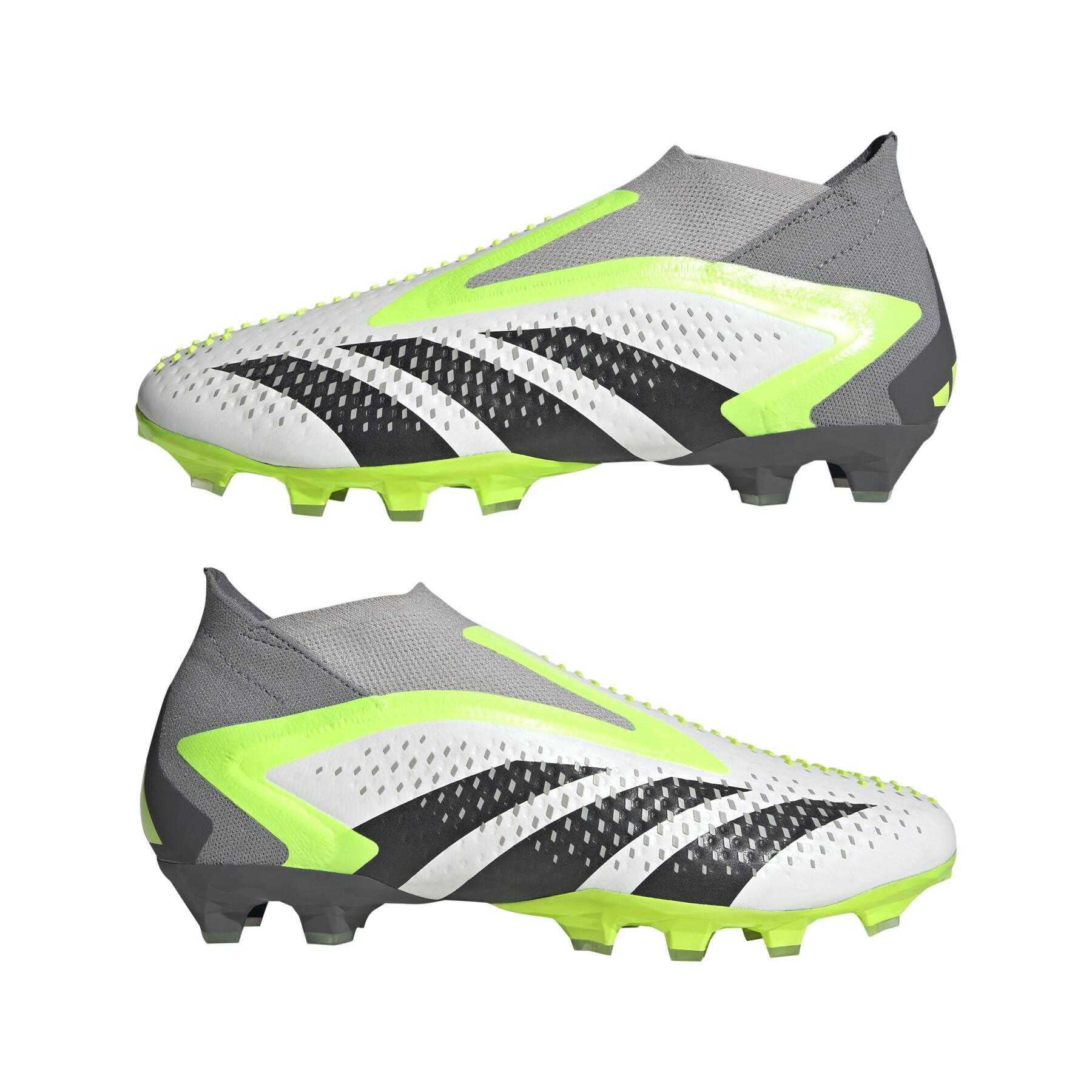 Soccer cleats adidas Predator Accuracy+ AG