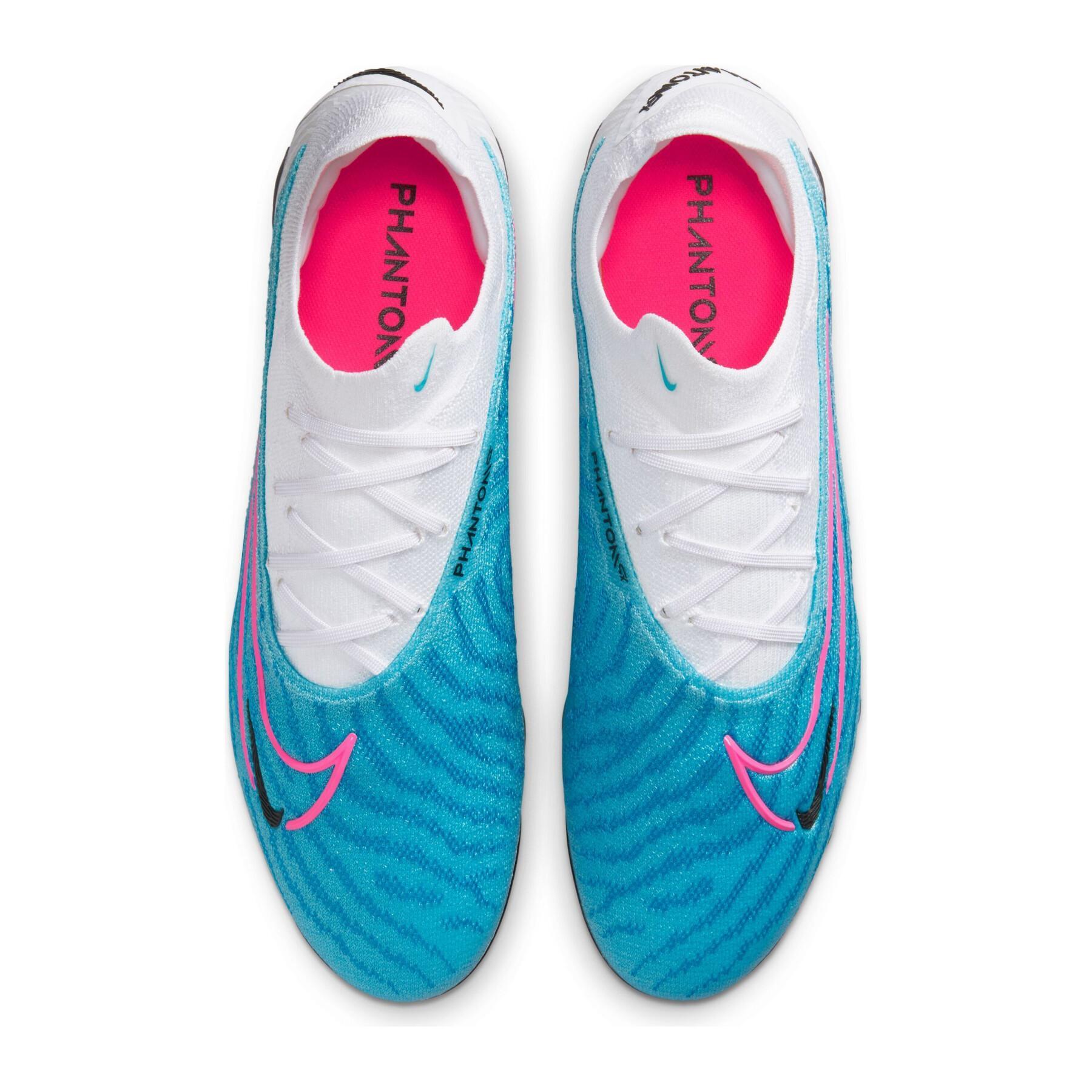 Soccer shoes Nike Gripknit Phantom GX Elite FG – Blast Pack