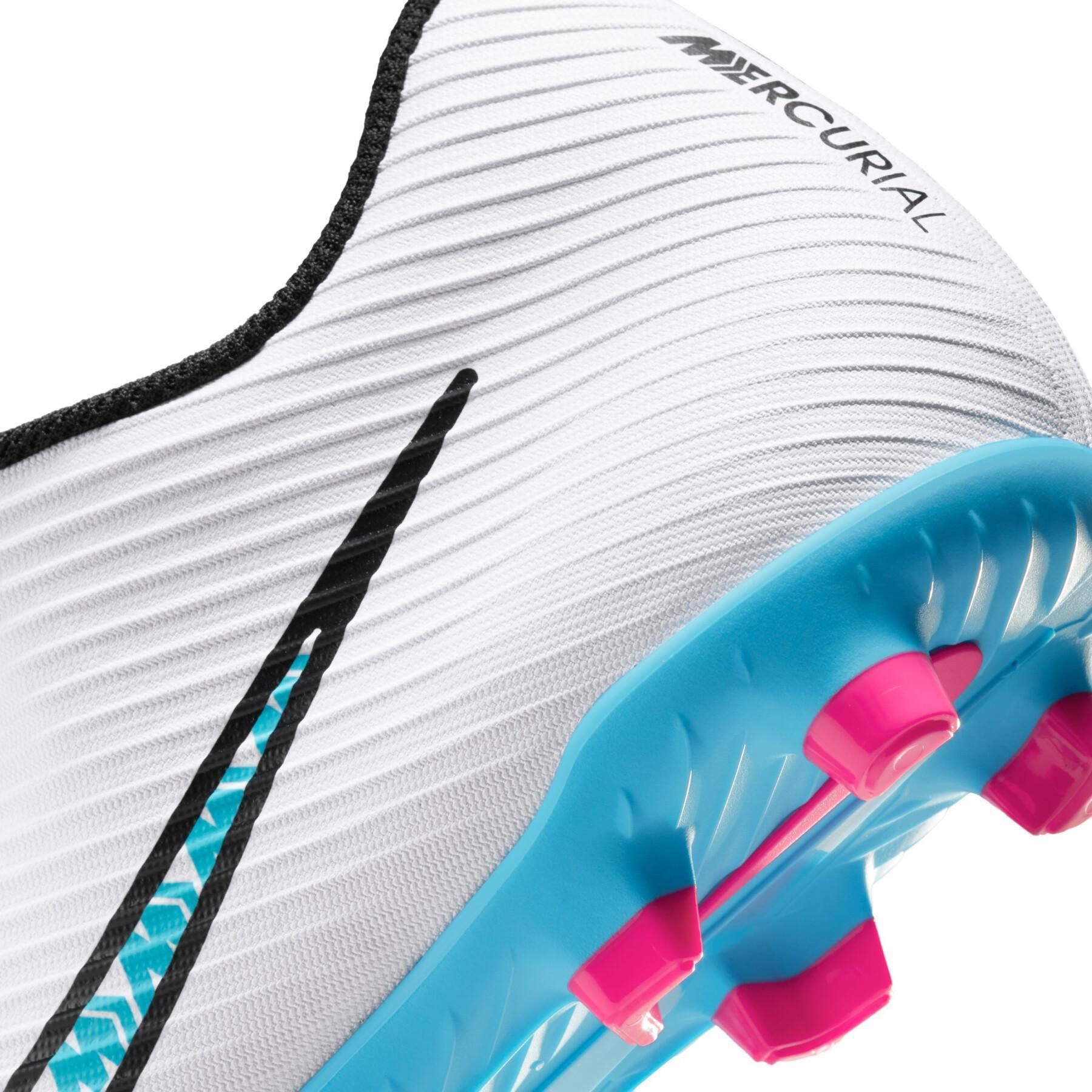 Soccer shoes Nike Mercurial Vapor 15 Club MG - Blast Pack