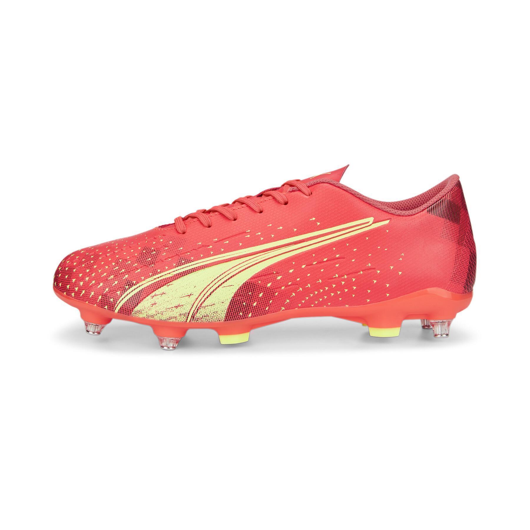 Soccer shoes Puma Ultra Play MxSG - Fearless Pack
